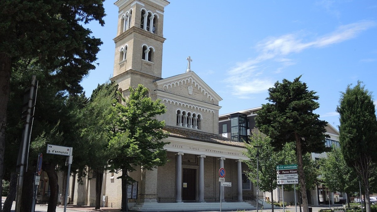 Pineto Centro: vivere nel cuore della città  tra servizi, comfort e reputazione in crescita