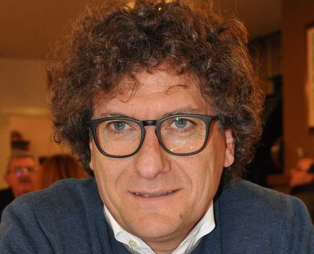 PINETO -  sospendere temporaneamente l?avvio del nuovo piano di sosta a pagamento