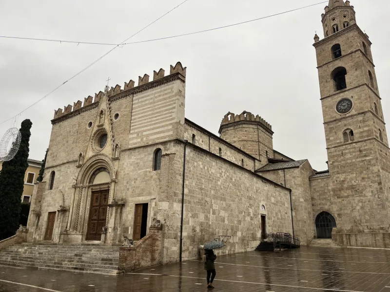 Dove si Vive meglio nella Provincia di Teramo?  "classifica della reputazione della città dell'abruzzo"